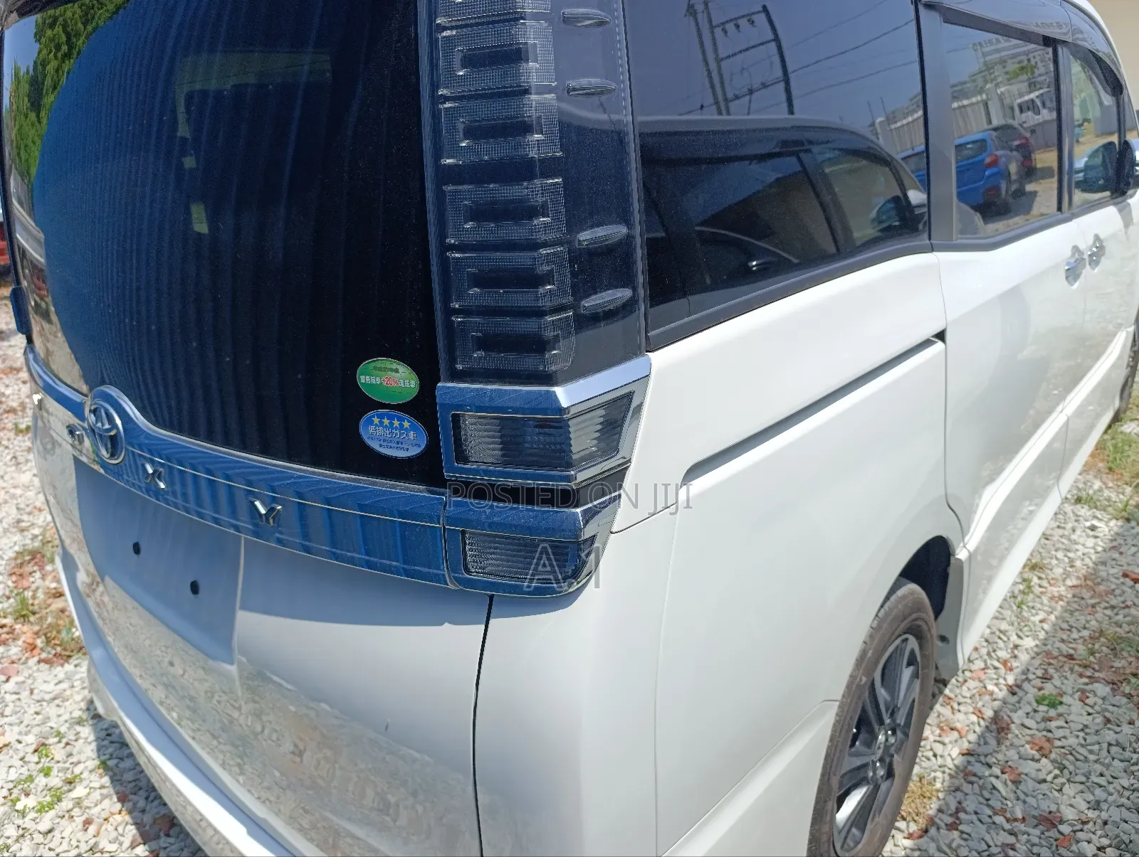 Toyota Voxy 2019 White