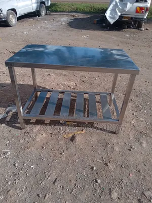 Packaging Table 2*4 Ft