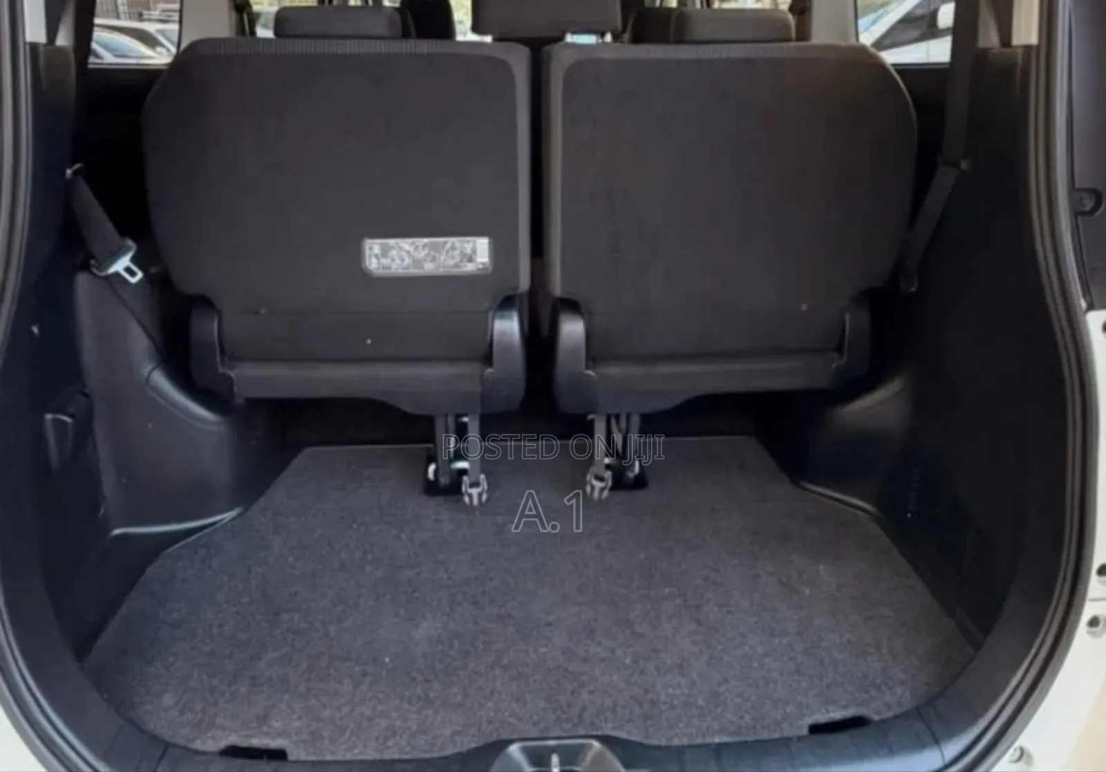 Toyota Voxy 2019 White