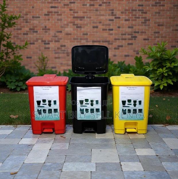 Restaurants 30l Pedal Waste Bin With Easy to Clean Segregation Ready
