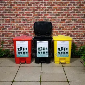Medical Waste 30l Step Pedal Bin With Chemical Resistant Design