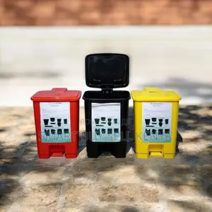 Hands-Free 30l Step Pedal Bin With Durable Plastic and Lift-Up Lid