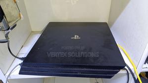 Play Station 4 Pro - thumbnail 2