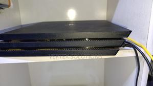 Play Station 4 Pro - thumbnail 2