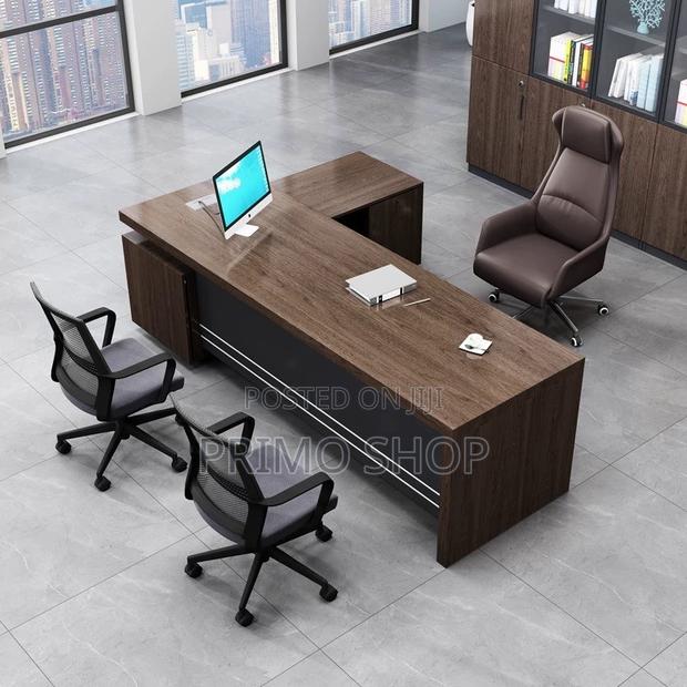 Office Desk : Classic Modern Executive Office Desk - thumbnail 6