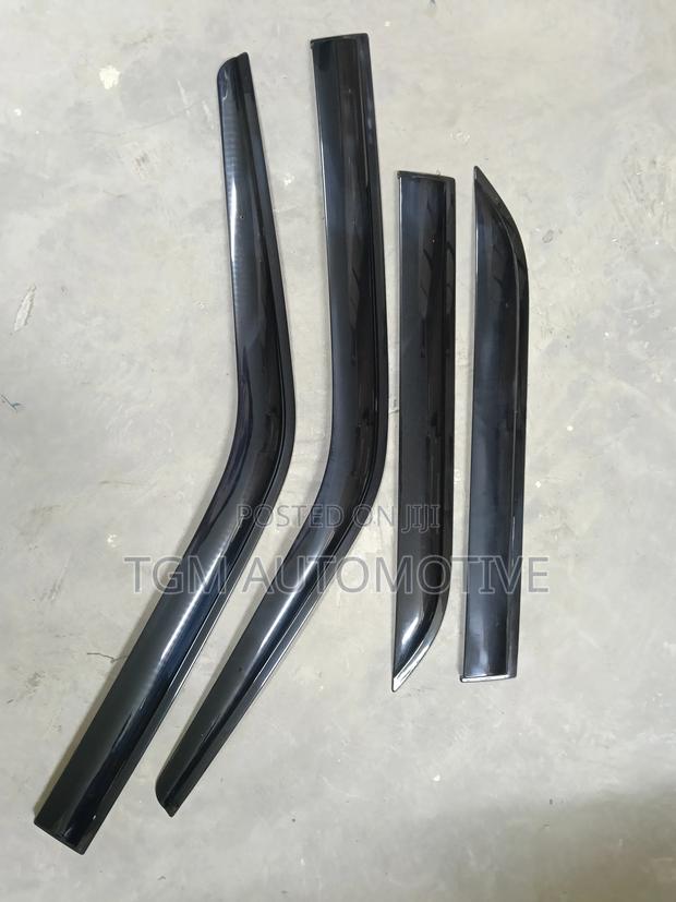 Windbreaker Window Visors Mercedes W124 - main view