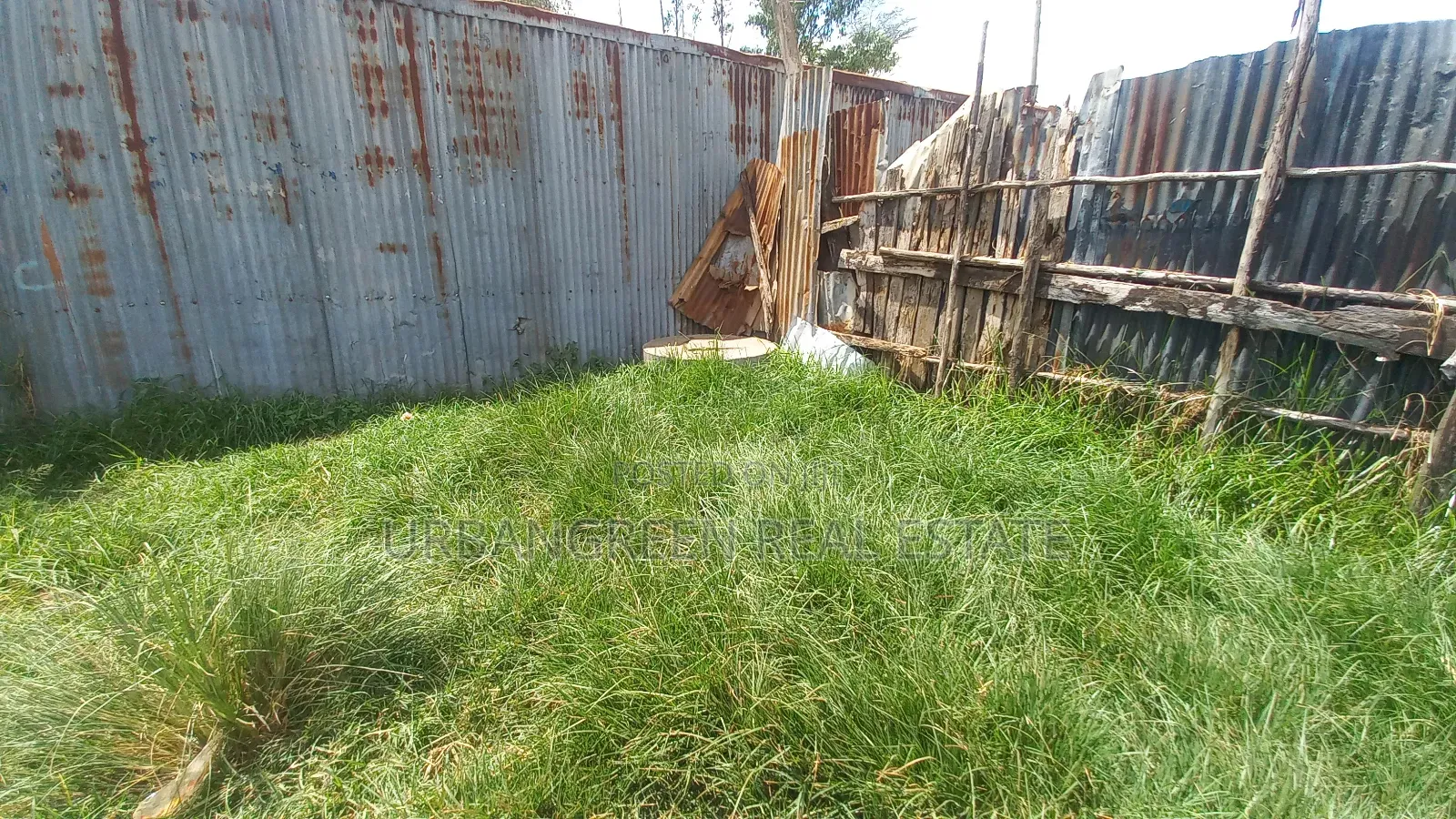120×100 Kawangware 46 Muslim Plot
