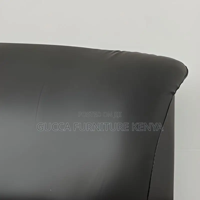 Executive Leather Office Sofa Set