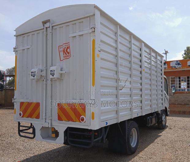 Clean Isuzu NMR KDN - thumbnail 4