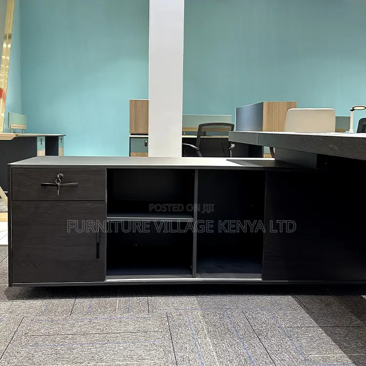 Office Tables: 1.8 Meters L-shaped Executive Desk