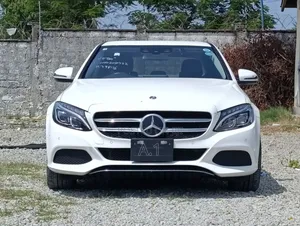 Mercedes-Benz C200 2018 White