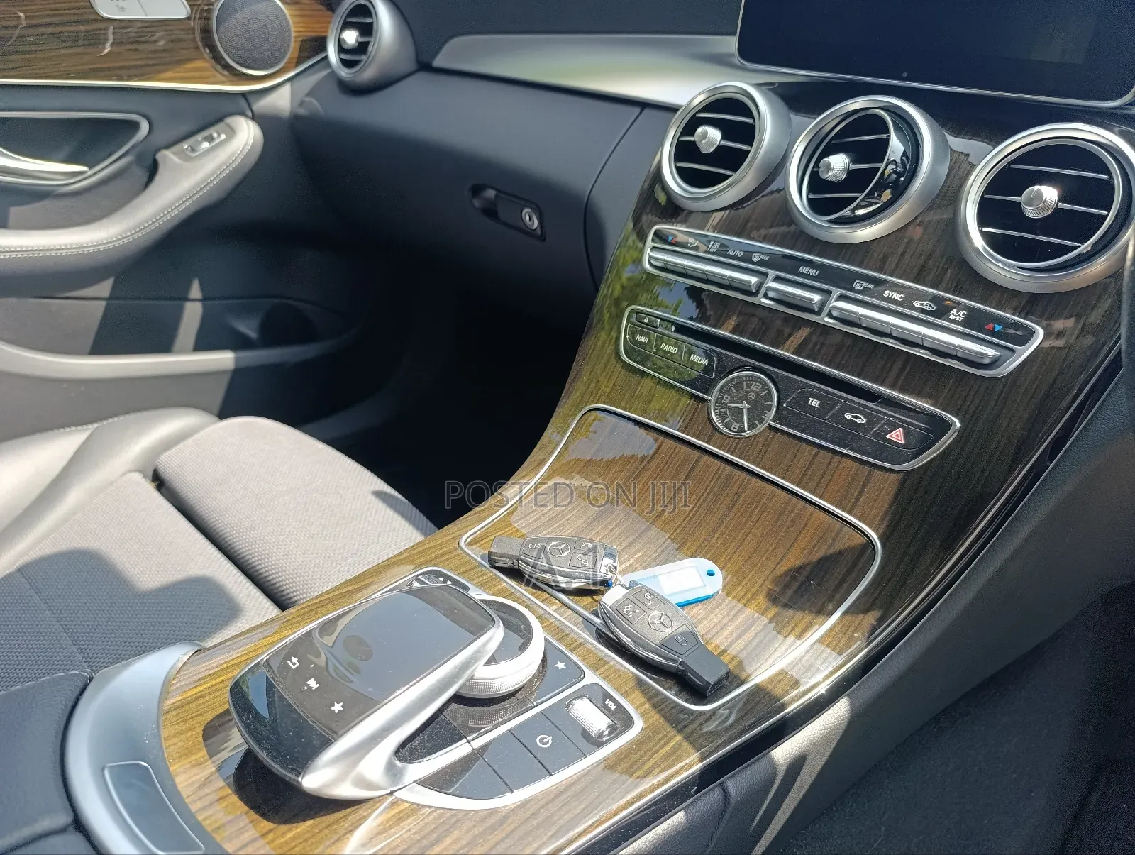 Mercedes-Benz C200 2018 White