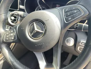 Mercedes-Benz C200 2018 White