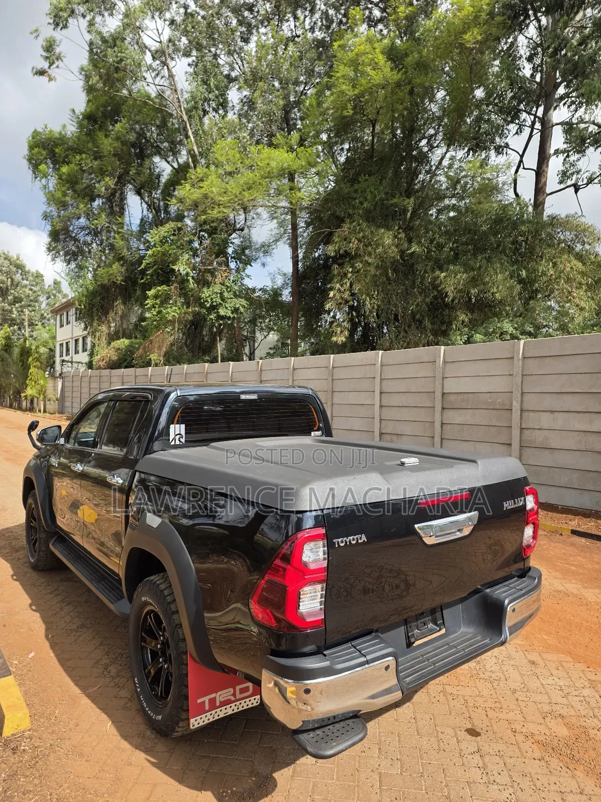 Toyota Hilux Revo Double Cab Deisel 2.4 RWD 2020 Black
