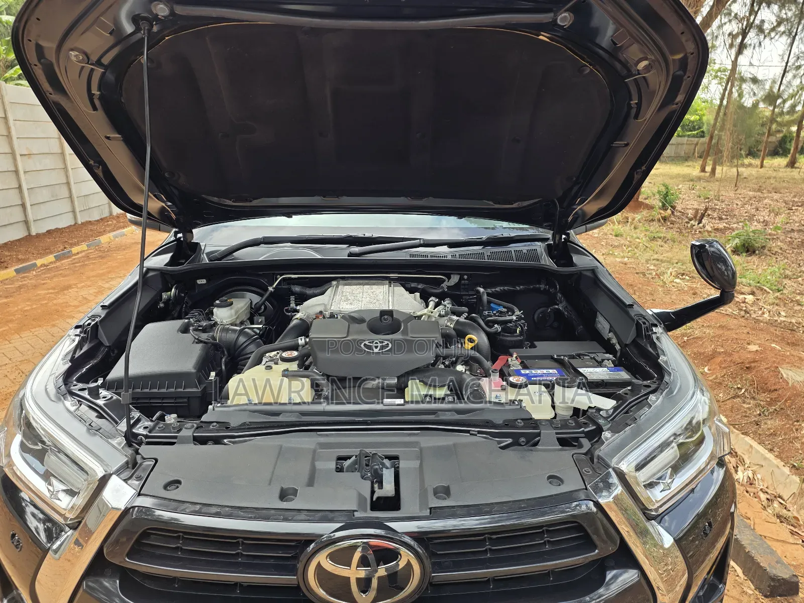 Toyota Hilux Revo Double Cab Deisel 2.4 RWD 2020 Black