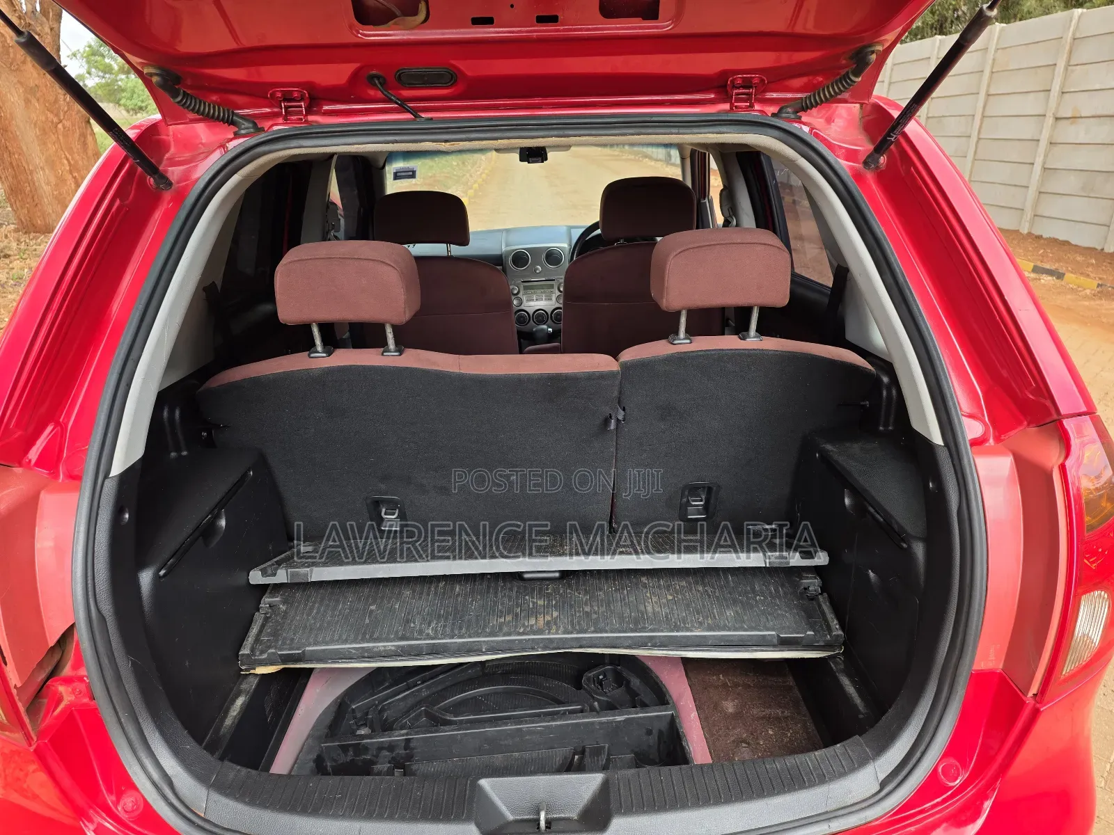 Mazda Verisa 2009 Red