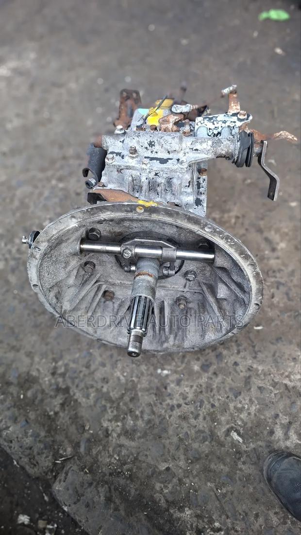 Gearbox Isuzu Frr, 5 Speed. - thumbnail 4