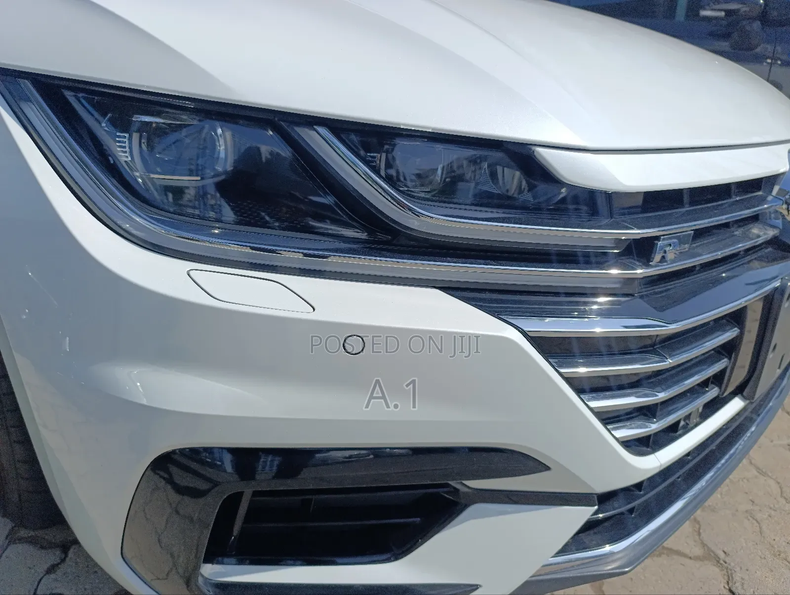 Volkswagen Arteon 2.0T SEL R-Line w/20 FWD 2019 Pearl