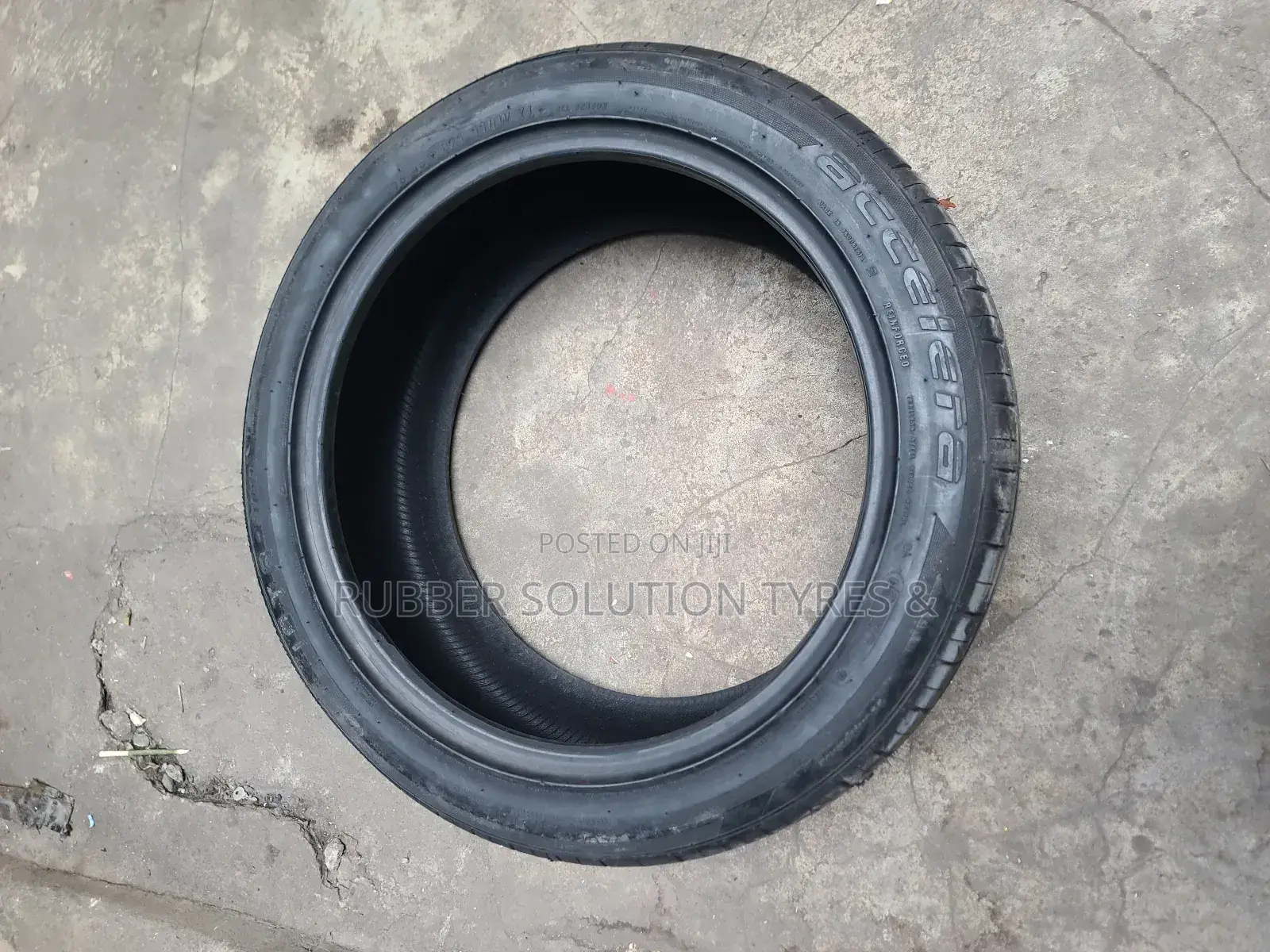 275/45 R21 Accelera Tyres 110w X/L Made in Indonesia