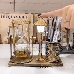 Hour Glass With Lantern - thumbnail 2