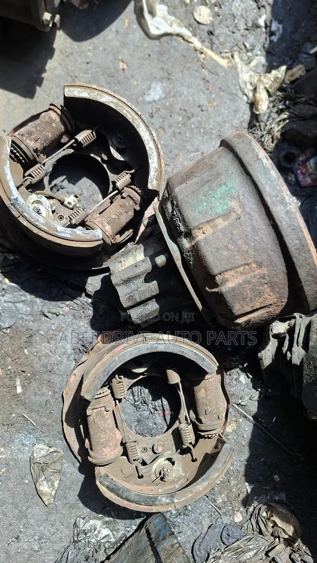 Rear Drum Assy, Hino 500. - thumbnail 2