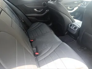 Mercedes-Benz C220 Classic 2018 Silver