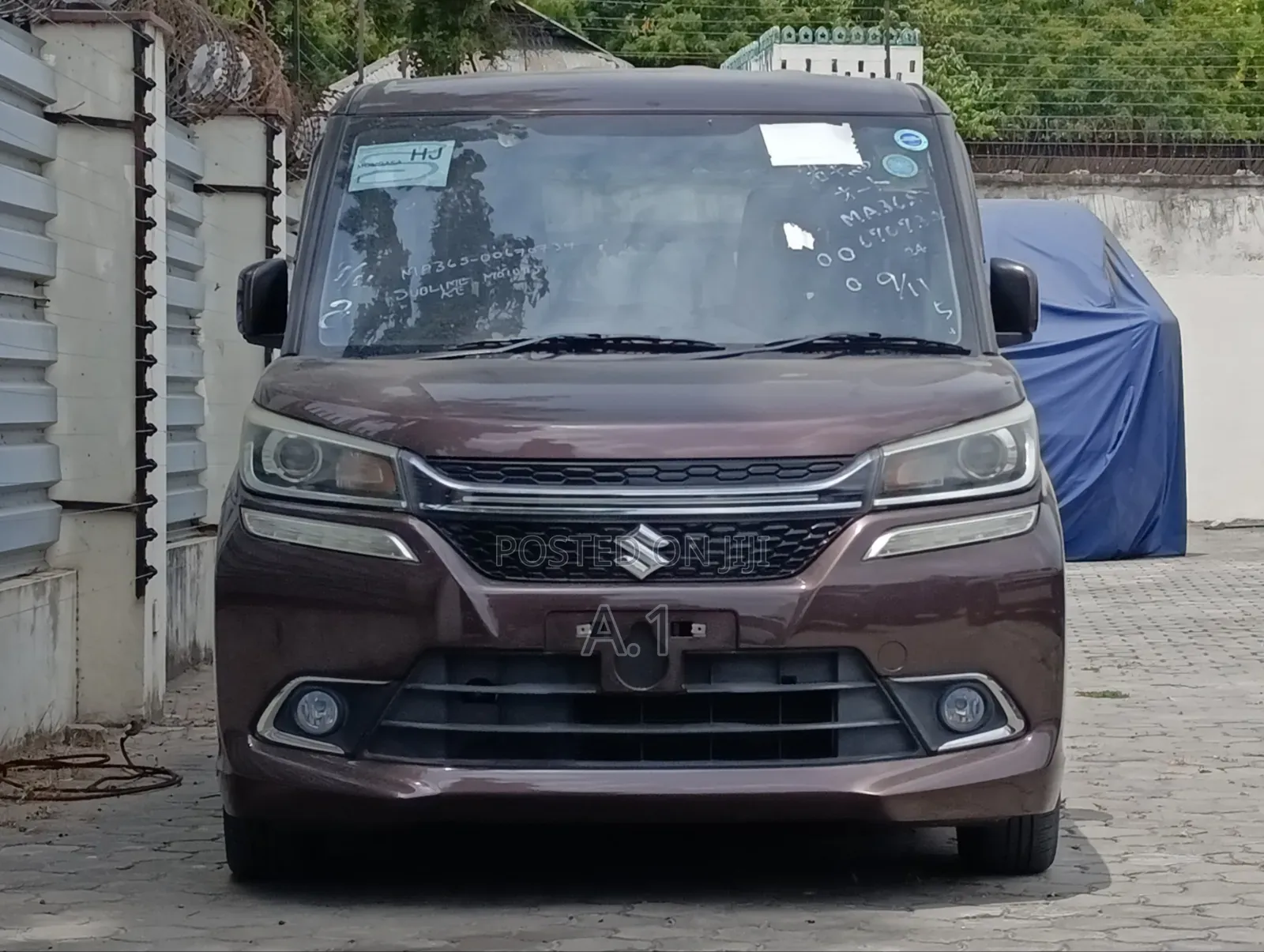 Suzuki Solio 2018 Brown