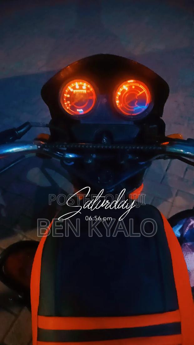 Bajaj Boxer 150 UG 2021 Red - thumbnail 4