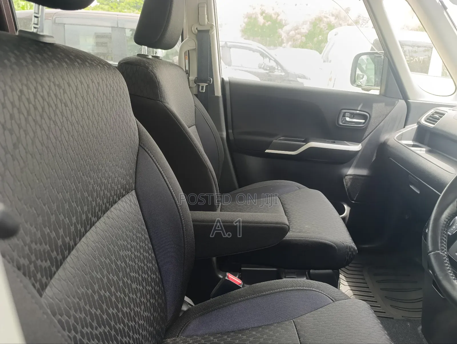 Suzuki Solio 2018 Brown