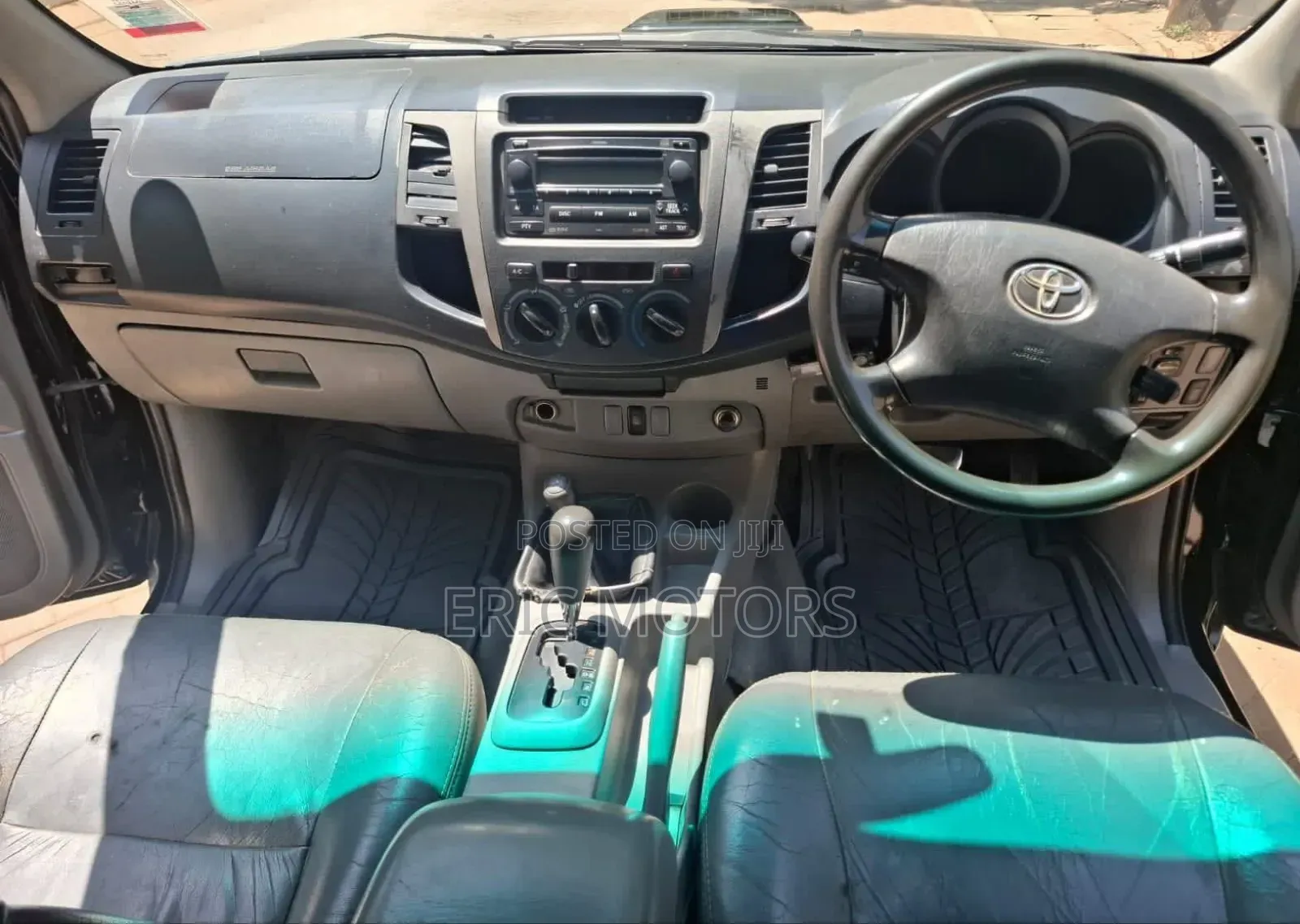 Toyota Hilux 2009 Black