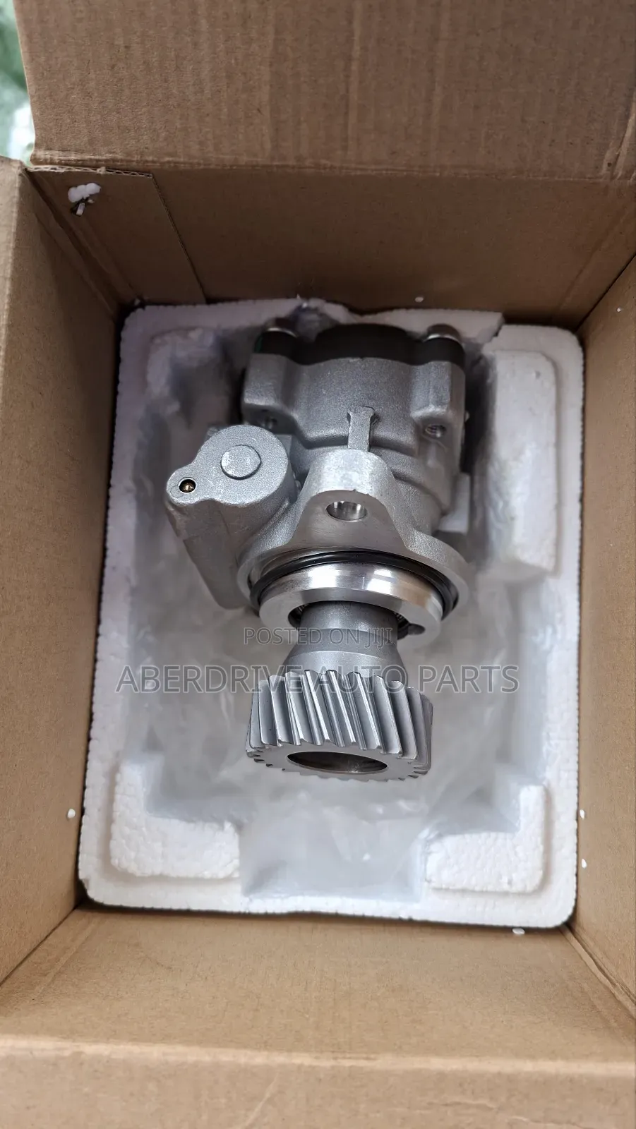 New Power Steering Pump Hino 300; W04d.