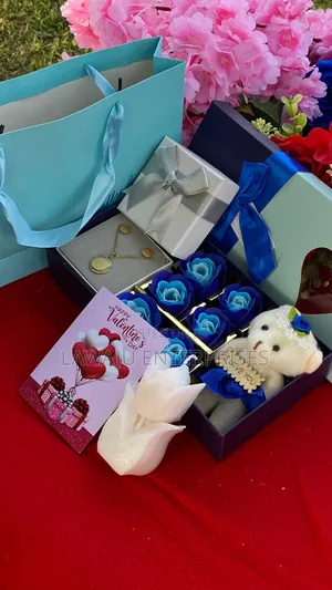 Ladies Valentine's Gift Set