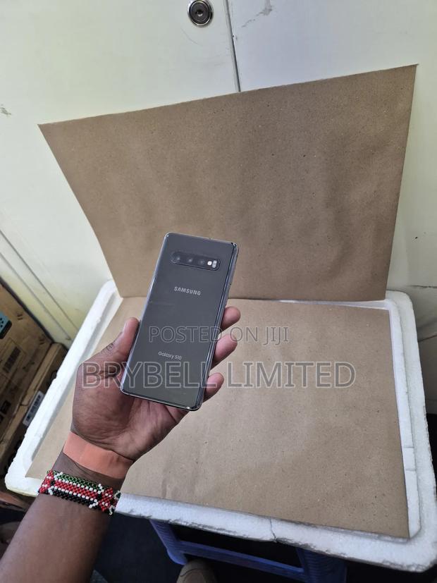Samsung Galaxy S10 128 GB Gray - thumbnail 3