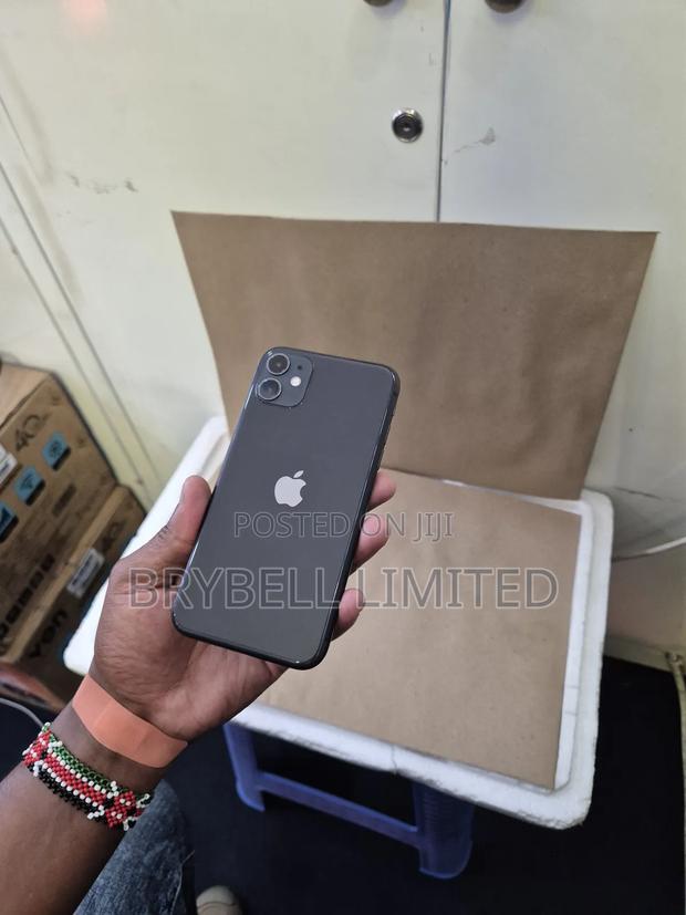 Apple iPhone 11 128 GB Black - thumbnail 8
