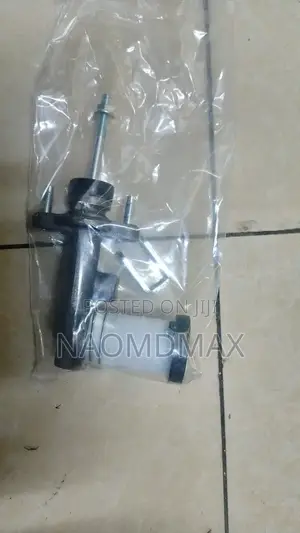 Upper Clutch Cylinder Isuzu Tougher