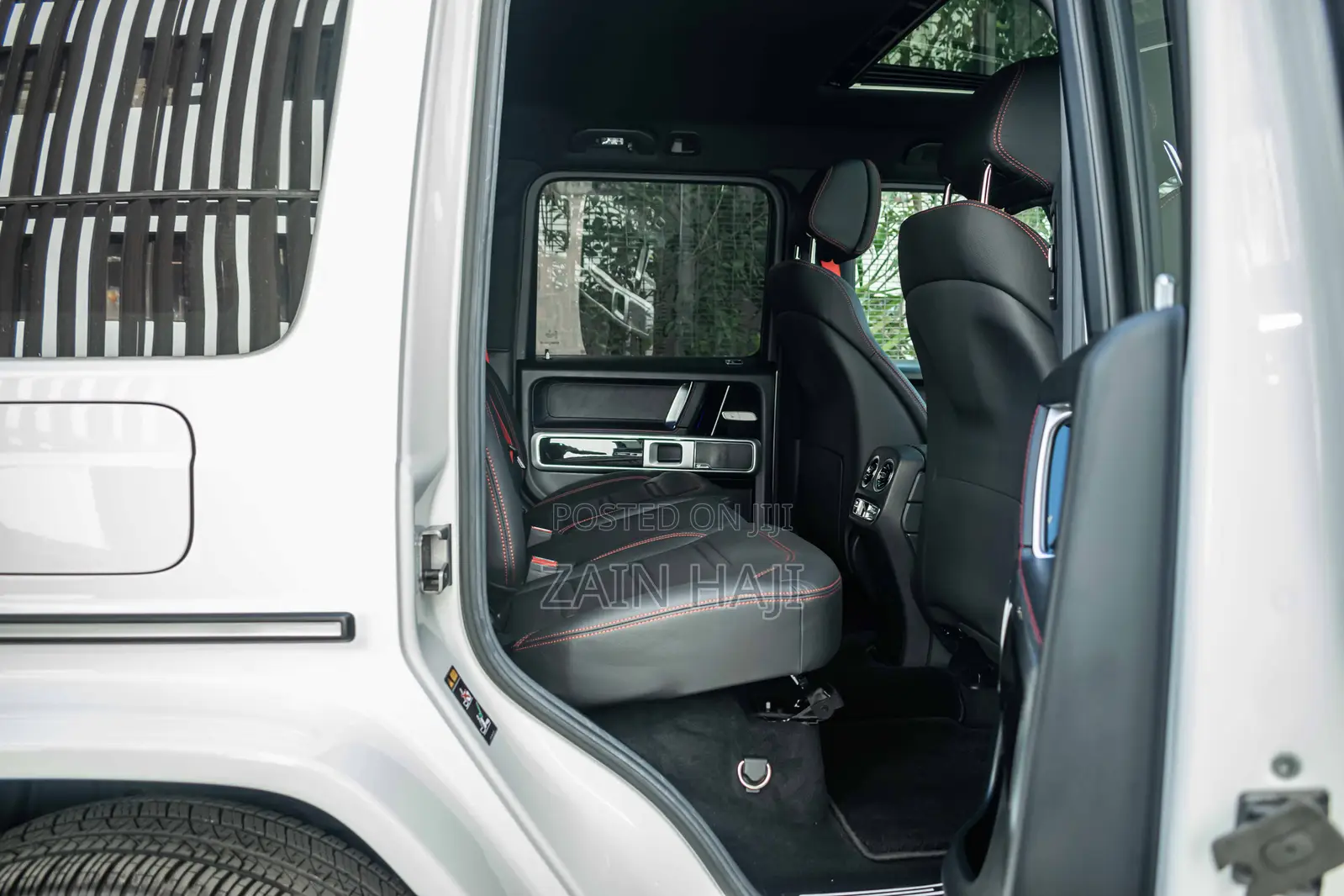 Mercedes-Benz G-Class 2019 White