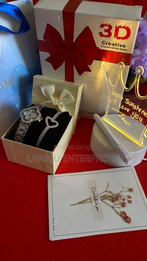 Ladies Valentine's Gift Set - thumbnail 2