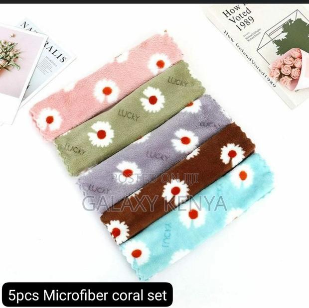 5pc Coral Fleece Square Soft Absorbent Cloth, Wipe Hand Towel - thumbnail 2