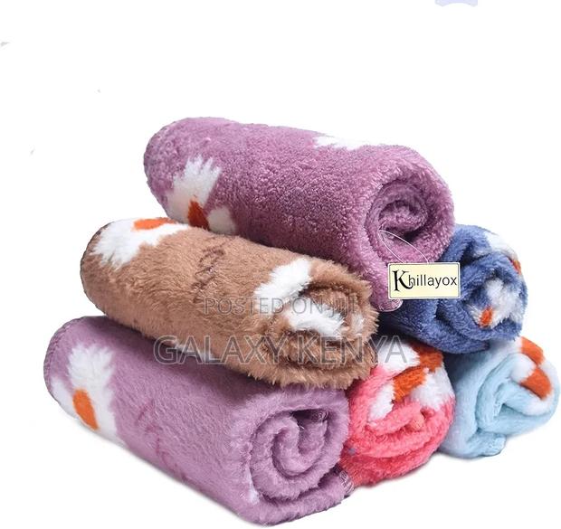 5pc Coral Fleece Square Soft Absorbent Cloth, Wipe Hand Towel - thumbnail 3