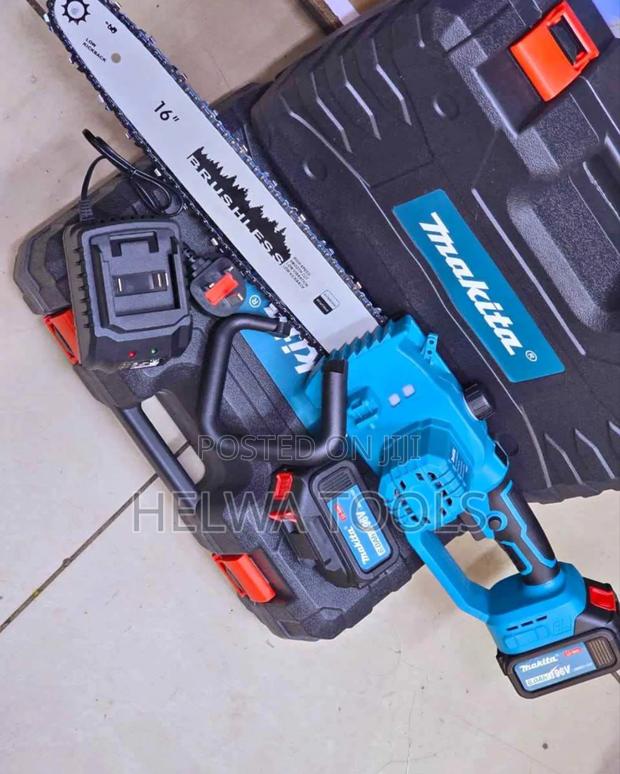Cordless Power Saw/ Makita Cordless Power Saw