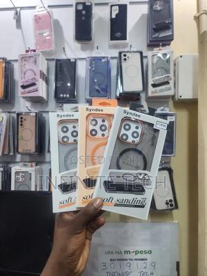 iPhone 15 Pro Max Magnetic Cases - thumbnail 2