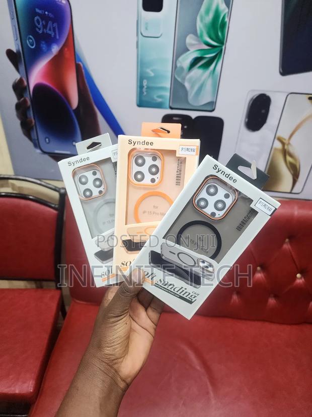 iPhone 15 Pro Max Magnetic Cases - thumbnail 4