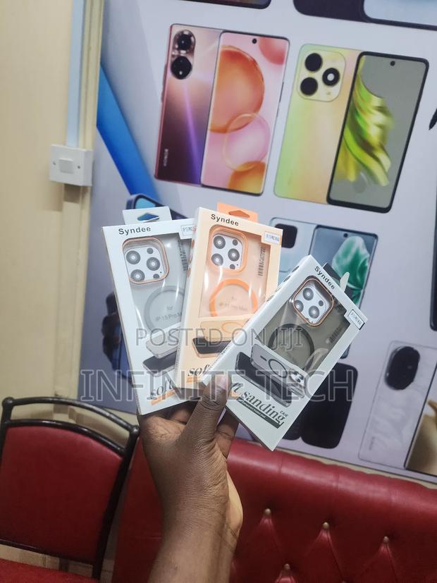 iPhone 15 Pro Max Magnetic Cases - thumbnail 5