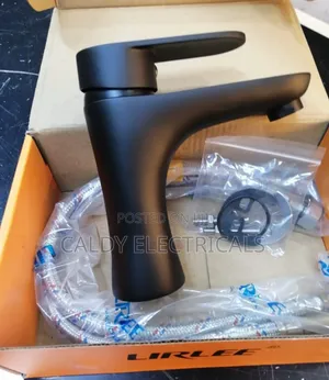 Lirlee Brand Single-Lever Basin Mixer Tap in a Matte Black Finish.