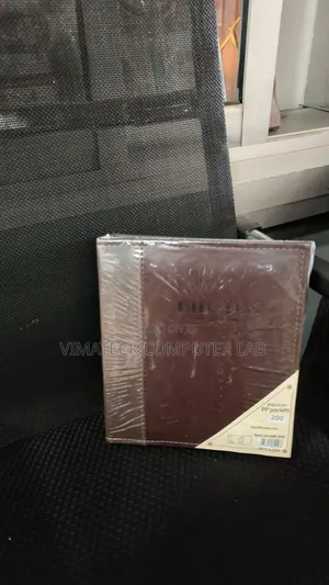 200 Pictures Leather Photo Album