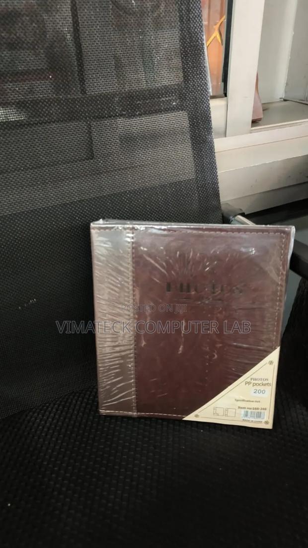 200 Pictures Leather Photo Album