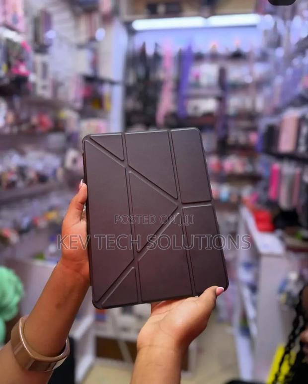 iPad Cases - thumbnail 4