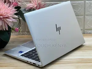 Laptop HP EliteBook 830 G8 16GB Intel Core I7 SSD 512GB
