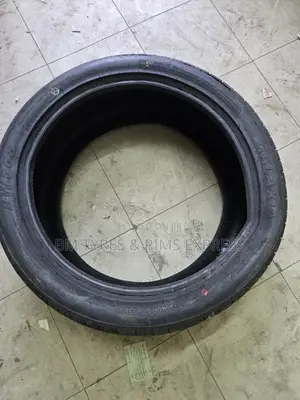 235 /40 R18 Galaxia Tyres.