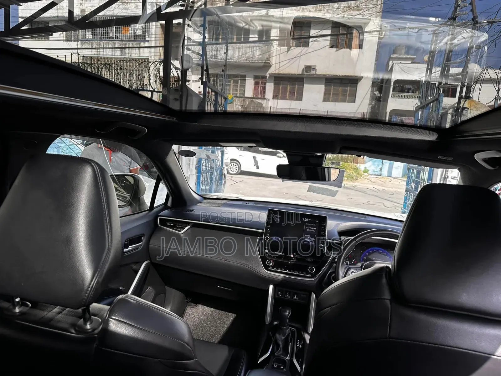 Toyota Corolla Cross LE 2023 White